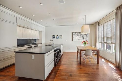 1167 Kendrick Rd, Atlanta GA 30319-2822 exterior