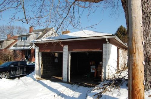 15 Division St, Pittsburgh PA 15122-1817 exterior