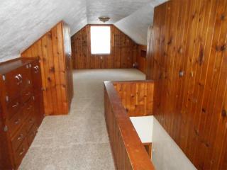 2927 D Ave, Cedar Rapids IA  52402-4420 exterior