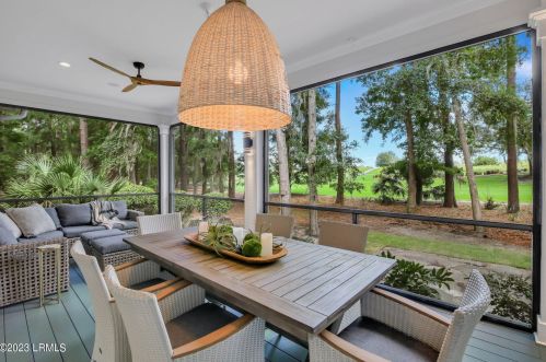 61 Manchester Ct, Bluffton SC 29910-7455 exterior