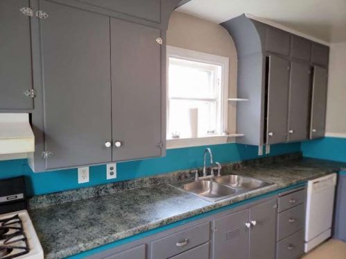 766 Mclaughlin Ave, Meskegon MI 49442-4031 exterior