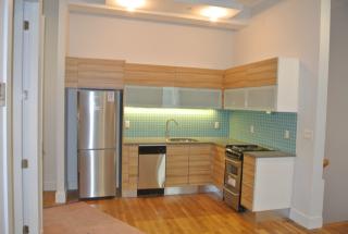 1005 Bushwick Ave, Brooklyn NY  11221-3714 exterior