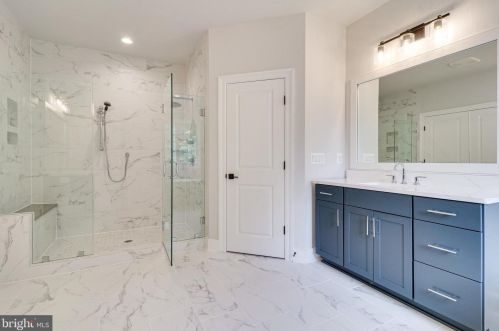 6208 Kellogg Dr, Mc Lean VA  22101-3121 exterior