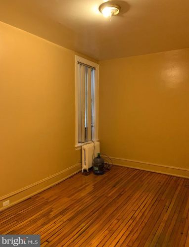 114 49 St, Philadelphia PA 19143-4411 exterior