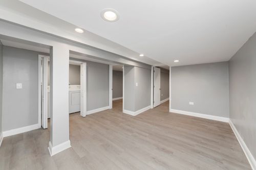 8404 Elizabeth St, Chicago IL  60620-4035 exterior