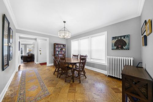 5741 Washtenaw Ave, Chicago IL 60652-2813 exterior