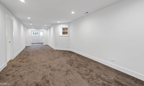 3416 Chicago Ave, Chicago IL 60651-4033 exterior