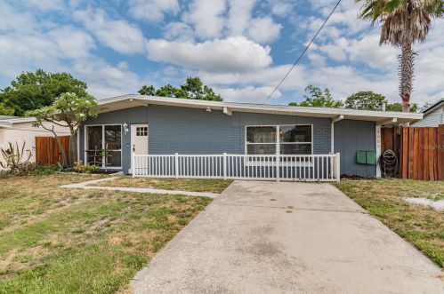 4003 Bay Ave, Tampa, FL 33616-1207