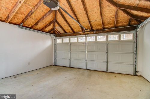 2911 17th St, Washington DC  20018-1825 exterior