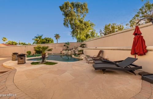 13816 18th St, Phoenix AZ 85022-2878 exterior