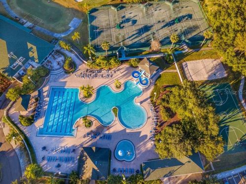 18111 Bahama Bay Dr, Tampa FL 33647-3458 exterior