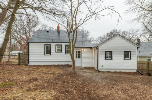 51 Ridgewood St, Kalamazoo MI  49001-4253 exterior