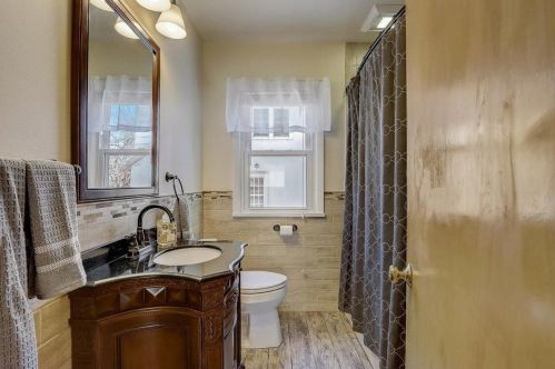 689 Cottage Ave, Saint Paul MN 55117-4103 exterior