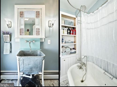 716 Hanover Pike, Littlestown PA 17340-9701 exterior