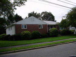 71 Brandeis Rd, Newton, MA 02459-2707