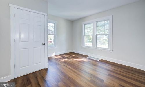 154 Prospect St, Camden NJ 08109-2651 exterior