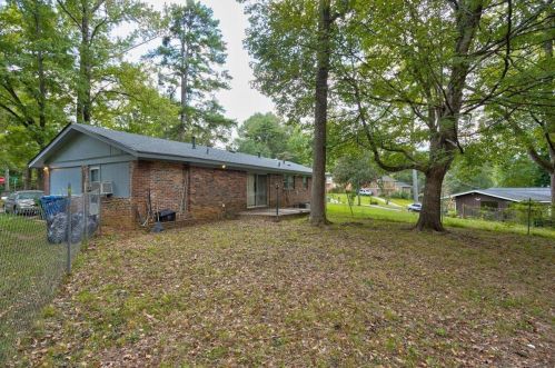 1004 Forrest Dr, Atlanta GA 30354-2514 exterior