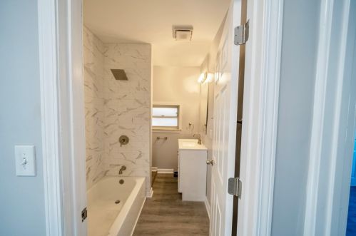 835 Heberton St, Pittsburgh PA  15206-2227 exterior