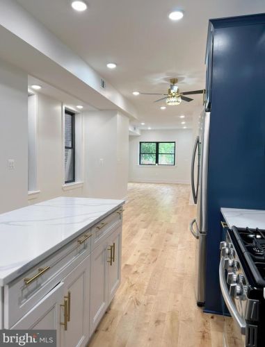 1639 Jackson St, Philadelphia PA 19145-3617 exterior