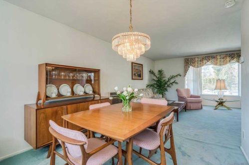 16 Dunford St, Huntington Station NY 11747-1312 exterior