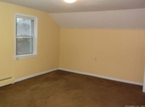 80 Furnace St, Killingly CT exterior