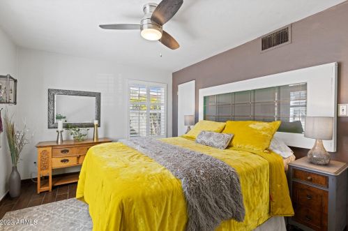 9637 Central Ave, Phoenix AZ  85020-2033 exterior