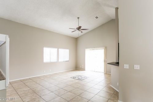 569 Aspen Dr, Chandler AZ  85226-2721 exterior