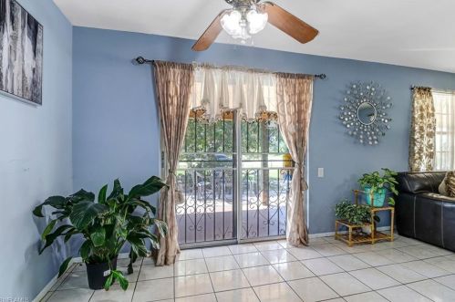 5278 Floridan Ave, Naples FL 34113-7896 exterior