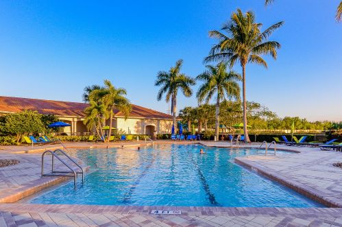 8832 First Tee Rd, Fort Pierce FL 34986-3065 exterior