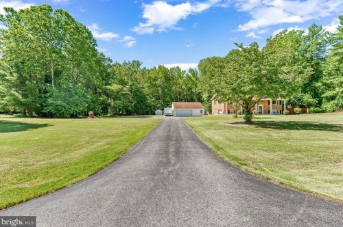 1070 Carson Dr, Huntingtown MD 20639-9507 exterior