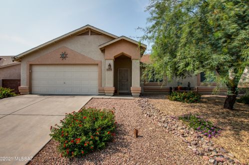 8068 Blindweed Dr, Tucson, AZ 85710-8584