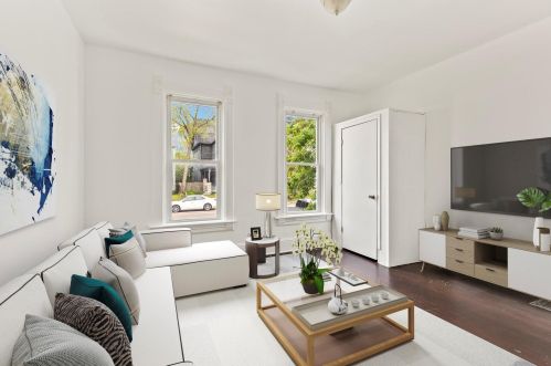 2358 Holton St, Milwaukee WI  53212-3356 exterior