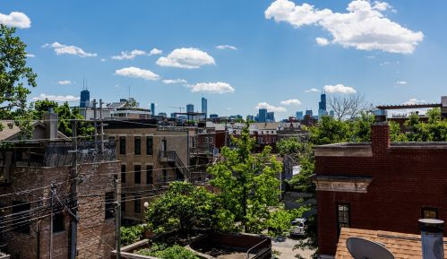 1909 Dayton St, Chicago IL 60614-5028 exterior