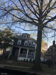 100 Weequahic Ave, Newark NJ  07112-2217 exterior