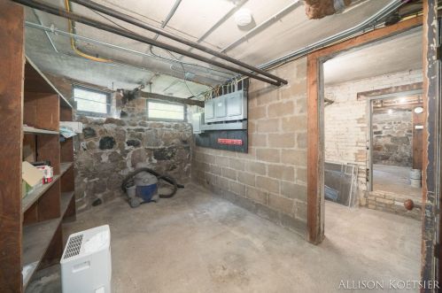 60 College Ave, Grand Rapids MI 49503-1155 exterior