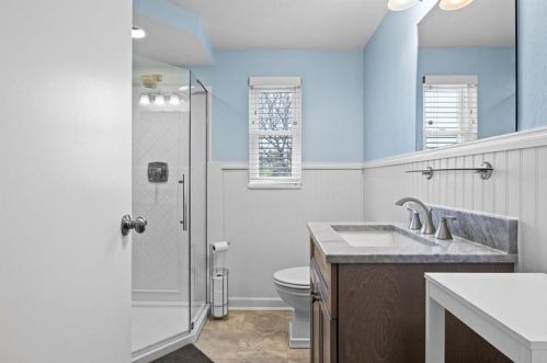 808 Lincoln Ave, Pittsburgh PA 15233-1811 exterior