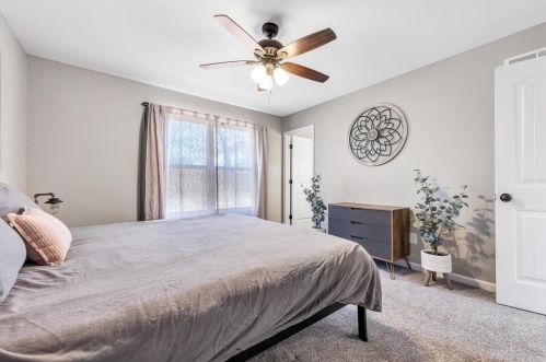 250 Village Circle Dr, Winfield MO 63389-2051 exterior