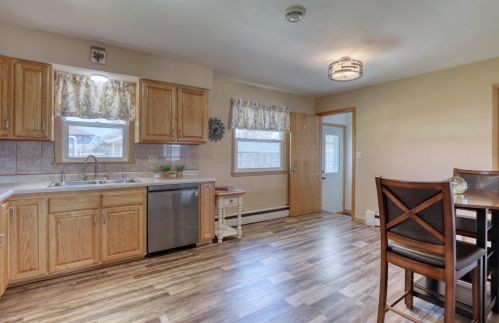 3766 88th St, Milwaukee WI  53222-2705 exterior