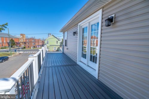 919 45th Pl, Washington DC  20019-3717 exterior