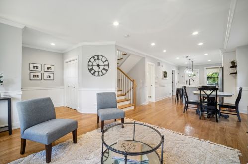 5821 Napoleon Ave, Chicago IL  60631-2624 exterior