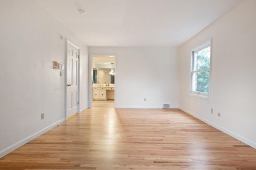 213 Harwick Dr, Pittsburgh PA  15235-5331 exterior