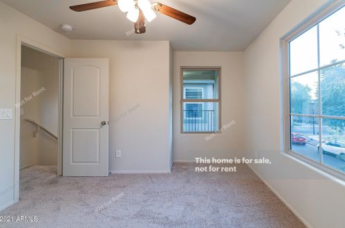 1839 77 Ave, Phoenix AZ 85033-3615 exterior