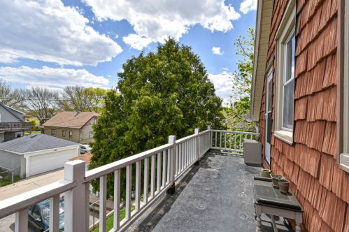 1754 65, Milwaukee WI 53214-3249 exterior