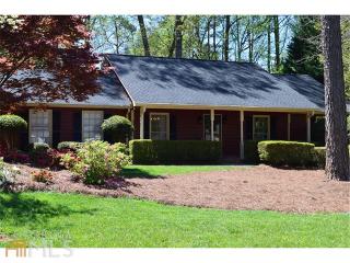 401 Princeton Way, Lawrenceville GA  30044-4813 exterior