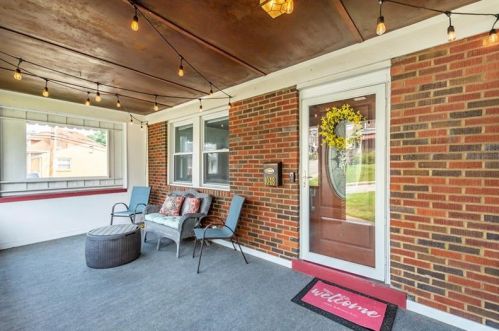 1048 Biltmore Ave, Pittsburgh, PA 15216-2306