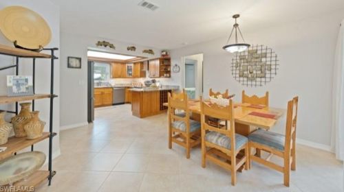 88 31 St, Naples FL 34117-3101 exterior