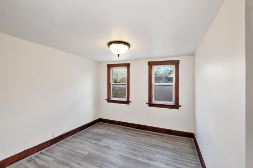 1158 Eastern Ave, Grand Rapids MI 49507-1914 exterior