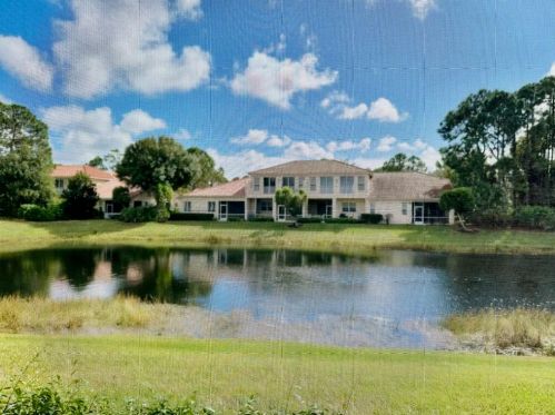 9209 Wentworth Ln, Fort Pierce FL  34986-3287 exterior