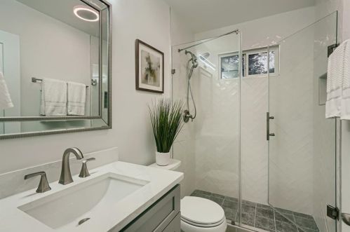 1415 Almont Dr, Atlanta GA 30310-3756 exterior