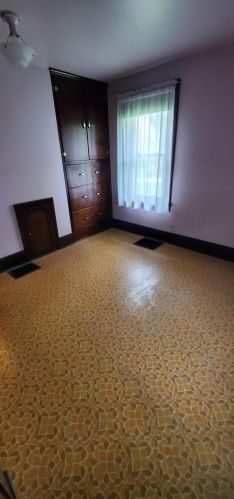 5932 Comstock Ave, Kalamazoo MI 49048-3538 exterior